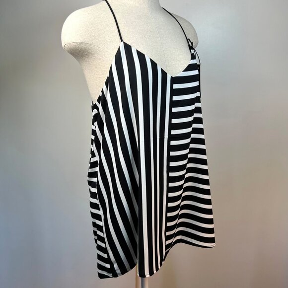 NEW EXPRESS Barcelona Cami Black and White Striped Reversible V-Neck Tank Top L - Picture 3 of 11